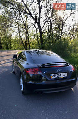 Купе Audi TT 2010 в 