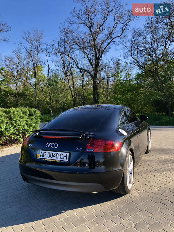 Купе Audi TT 2010 в Запоріжжі