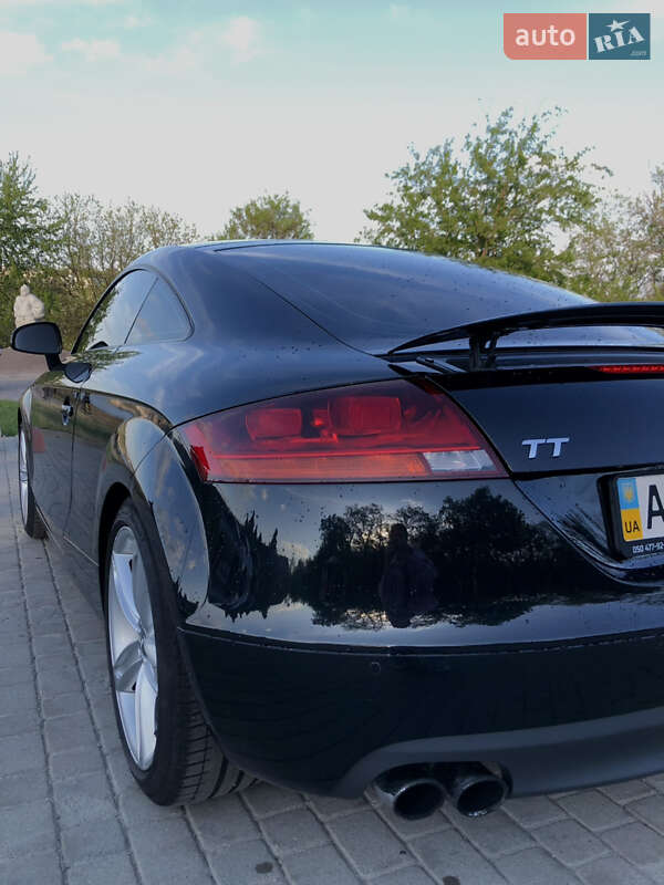 Купе Audi TT 2010 в Запоріжжі