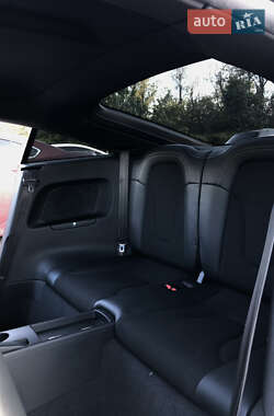 Купе Audi TT 2010 в 