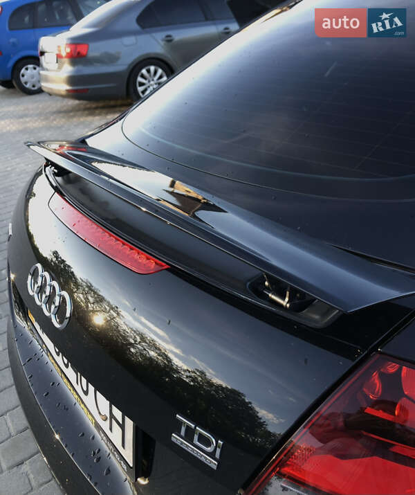 Купе Audi TT 2010 в Запоріжжі