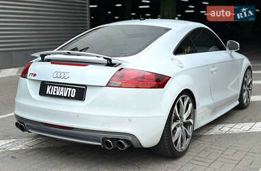 Купе Audi TT 2012 в 