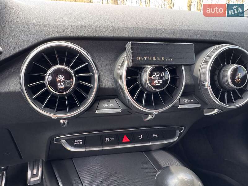 Купе Audi TT 2015 в Киеве