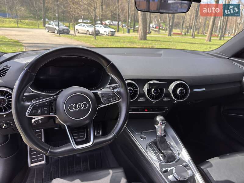 Купе Audi TT 2015 в Киеве