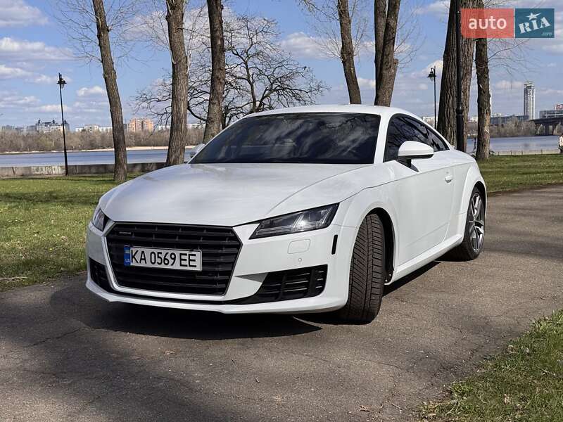 Купе Audi TT 2015 в Киеве