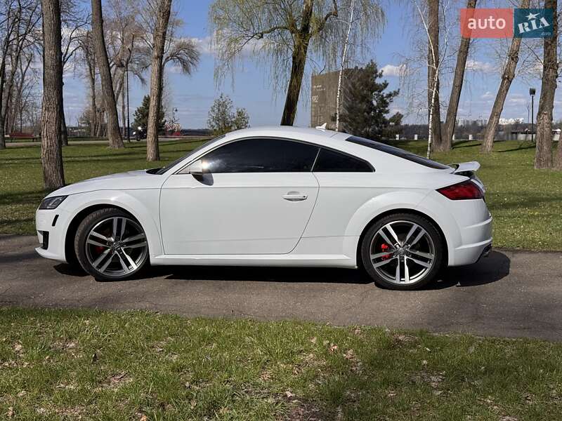 Купе Audi TT 2015 в Киеве