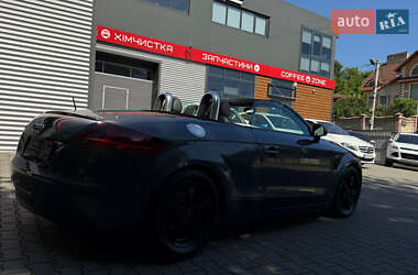 Купе Audi TT 2008 в 