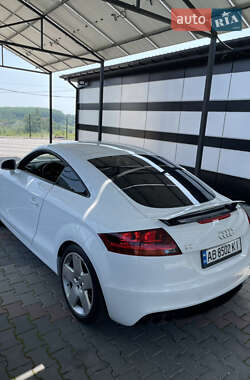 Купе Audi TT 2007 в 