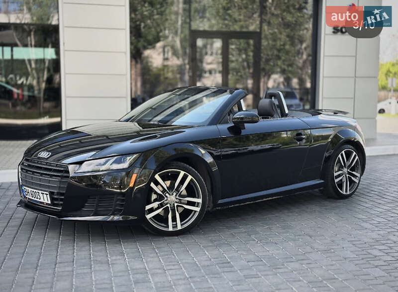 Родстер Audi TT 2015 в 
