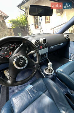 Купе Audi TT 1998 в 