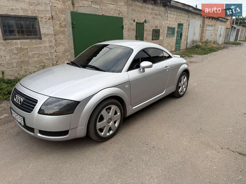 Купе Audi TT 1998 в Лохвице