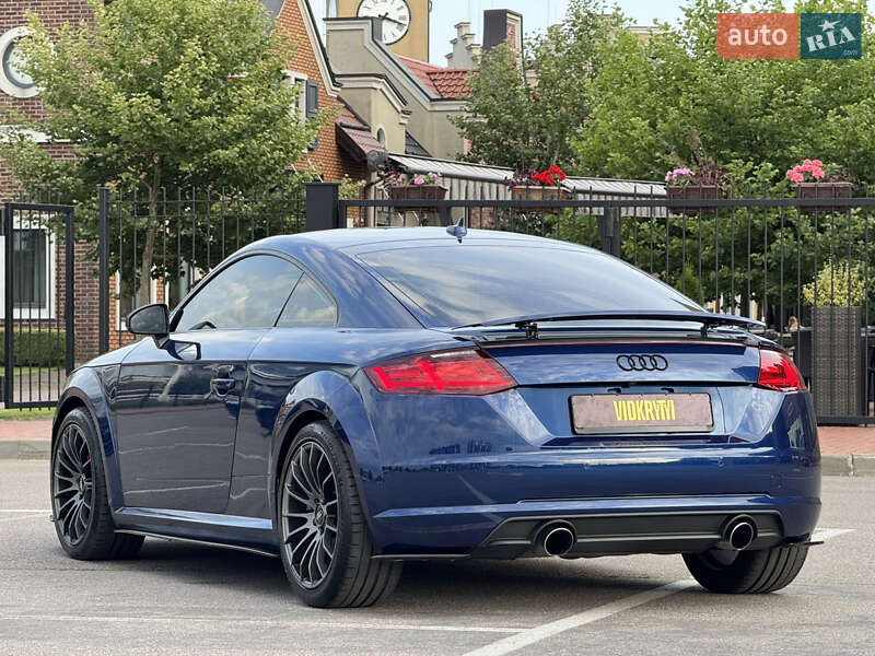 Купе Audi TT 2015 в Києві