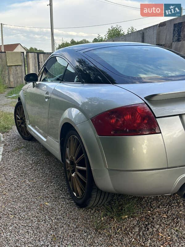 Купе Audi TT 2005 в Києві