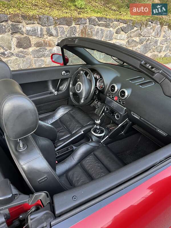 Родстер Audi TT 2003 в Ирпене