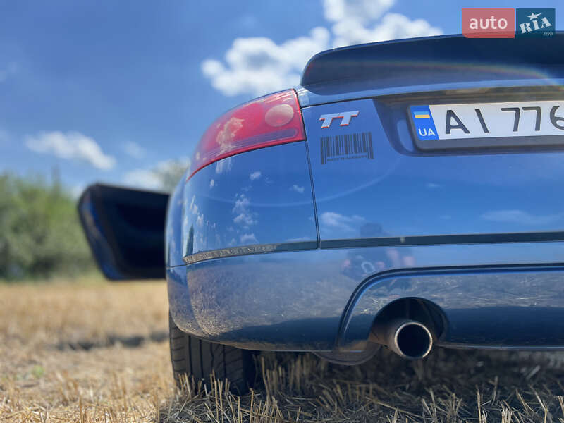 Купе Audi TT 2000 в Петропавловке