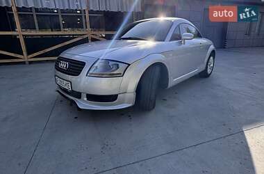 Купе Audi TT 2000 в 