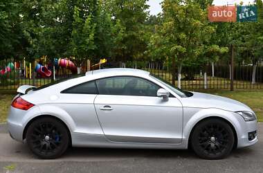 Купе Audi TT 2009 в 