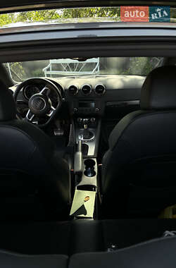 Купе Audi TT 2013 в 