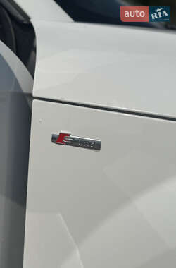 Купе Audi TT 2012 в 