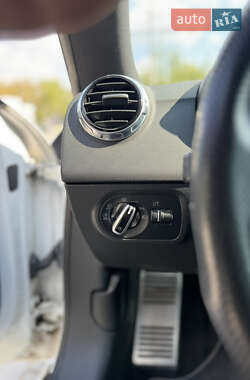 Купе Audi TT 2012 в 