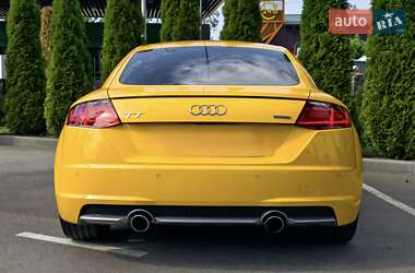 Купе Audi TT 2016 в 