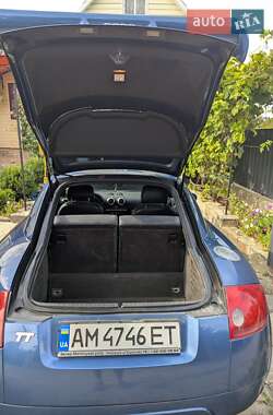 Купе Audi TT 1999 в 