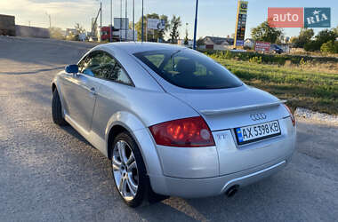 Купе Audi TT 1999 в 