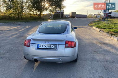 Купе Audi TT 1999 в 