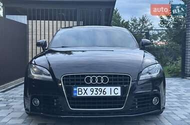 Купе Audi TT 2009 в 