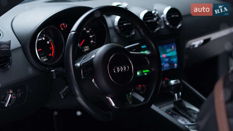 Купе Audi TT 2013 в Львові