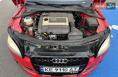 Родстер Audi TT 2008 в  фото 23 Родстер Audi TT 2008 в
