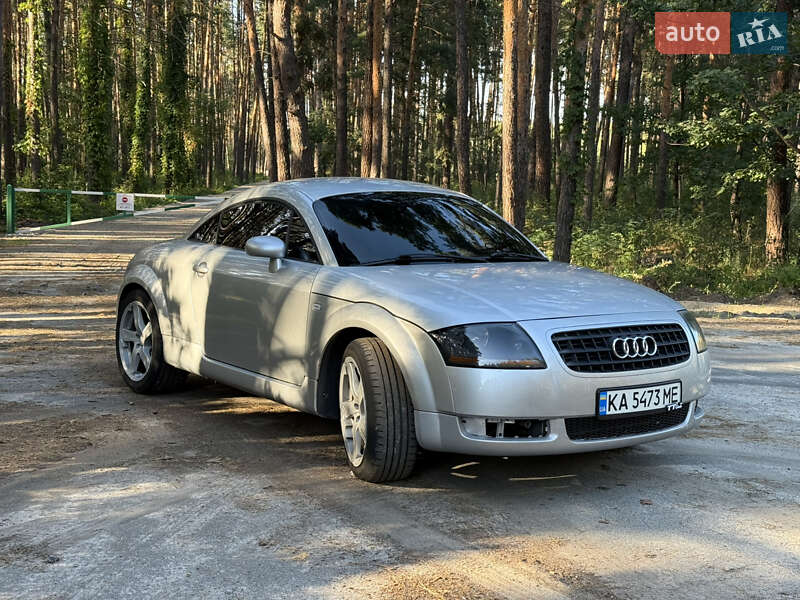 Купе Audi TT 1999 в Києві фото 7 Купе Audi TT 1999 в Києві