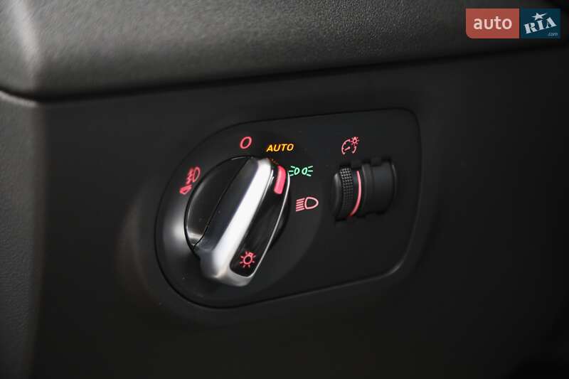 Купе Audi TT 2011 в Харкові