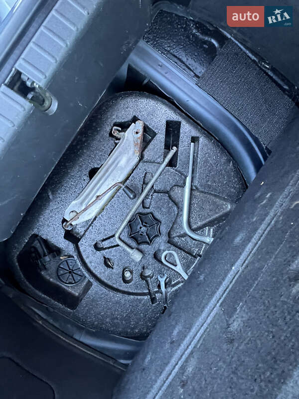 Купе Audi TT 2002 в Кропивницькому фото 10 Купе Audi TT 2002 в Кропивницькому