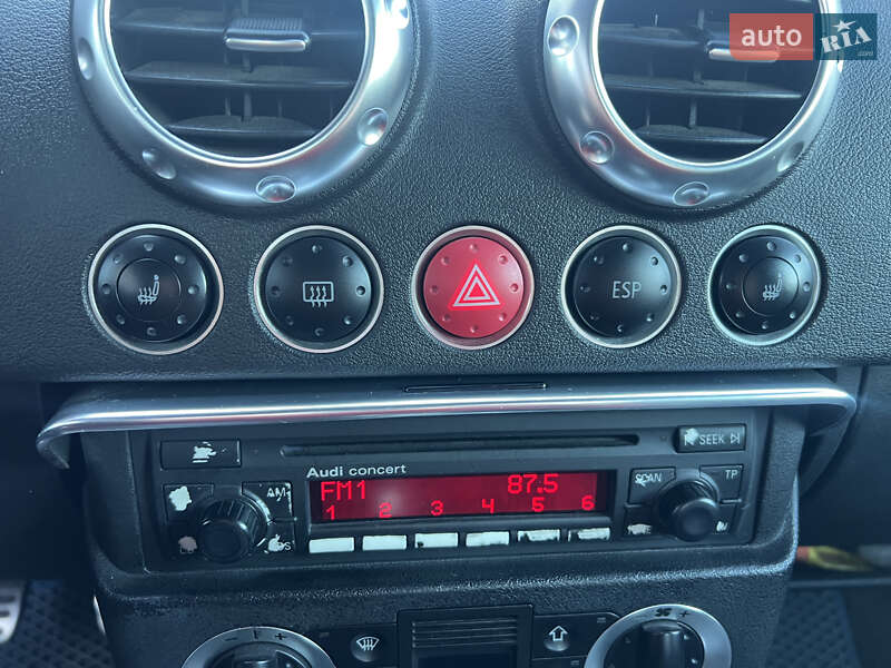 Купе Audi TT 2002 в Кропивницькому фото 35 Купе Audi TT 2002 в Кропивницькому