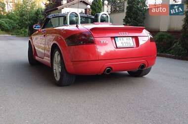 Родстер Audi TT 2003 в Ворзеле