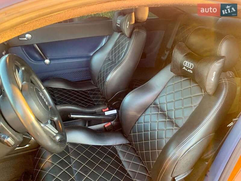 Купе Audi TT 1998 в Ужгороде
