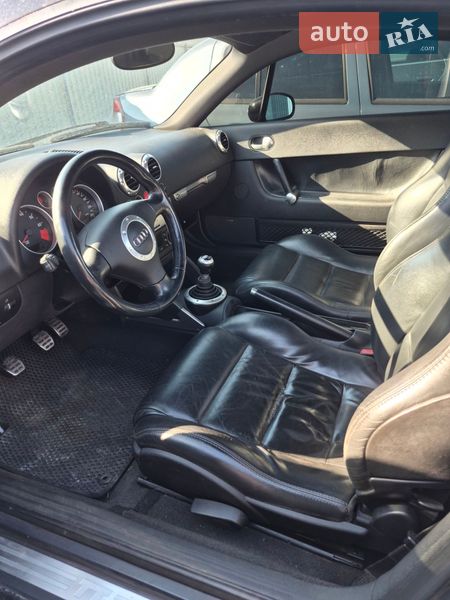 Купе Audi TT 2000 в Львові