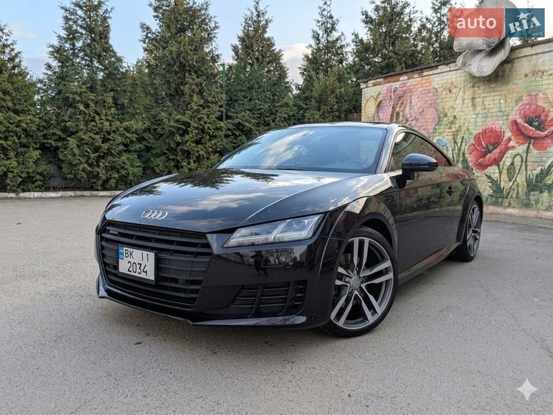 Audi TT 2015