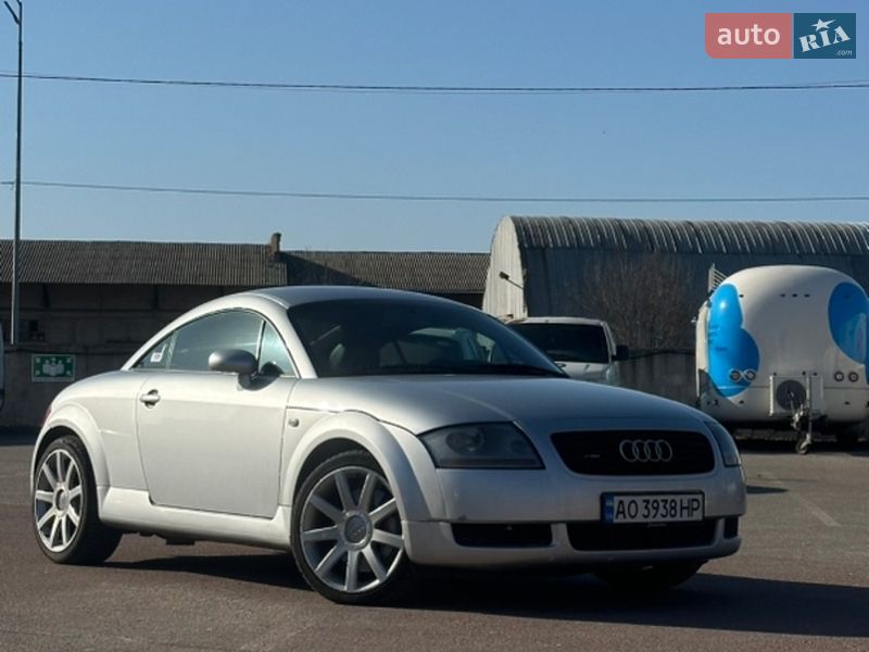 Купе Audi TT 1999 в Києві фото 2 Купе Audi TT 1999 в Києві