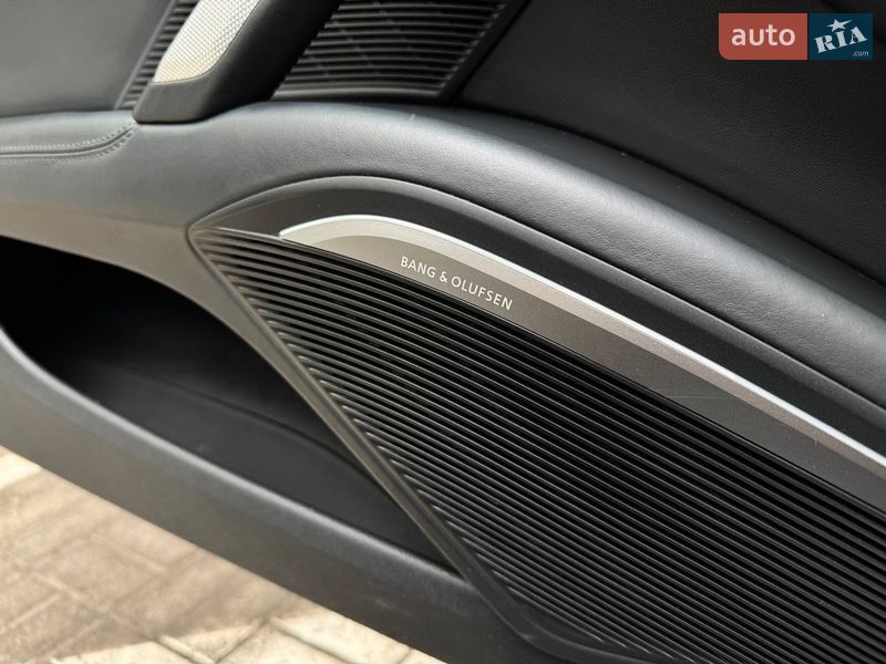 Купе Audi TT 2015 в Киеве фото 15 Купе Audi TT 2015 в Киеве