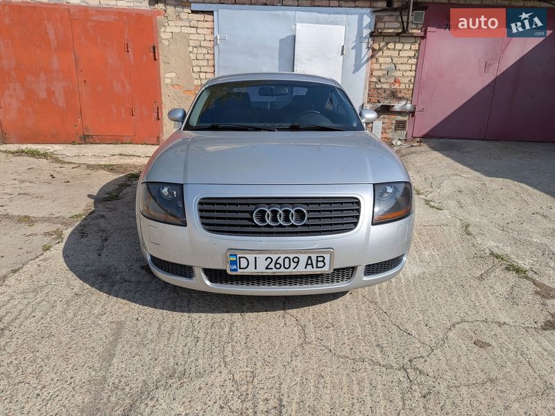 Купе Audi TT 1999 в Южноукраинске