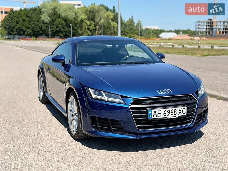 Купе Audi TT 2015 в Львові