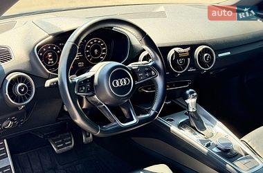 Купе Audi TT 2015 в Львові