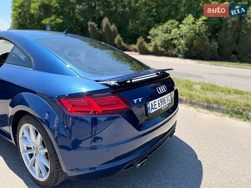 Купе Audi TT 2015 в Львові