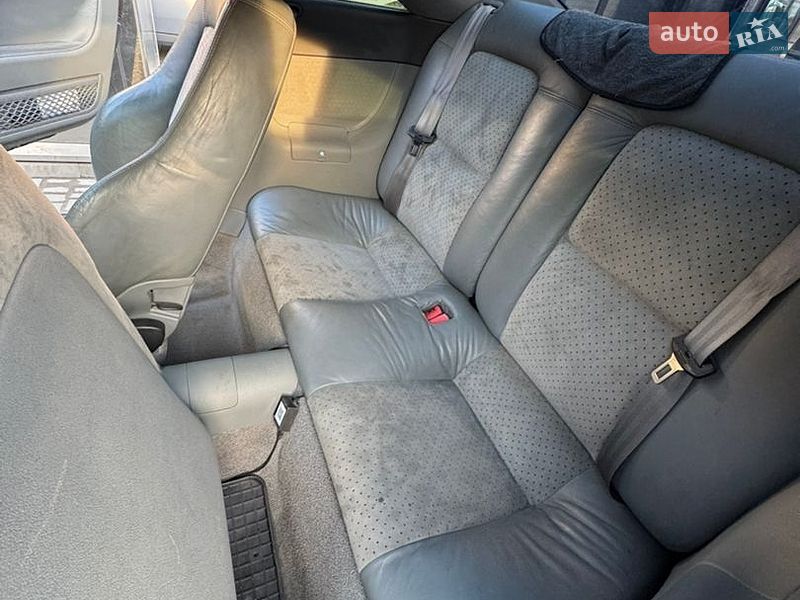 Купе Audi TT 1998 в Путилі
