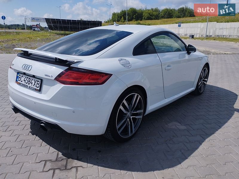 Купе Audi TT 2015 в Львові