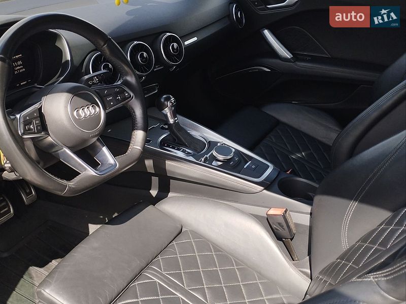 Купе Audi TT 2015 в Львові