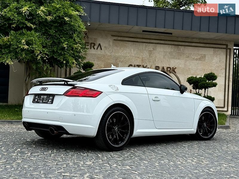 Купе Audi TT 2016 в Львове