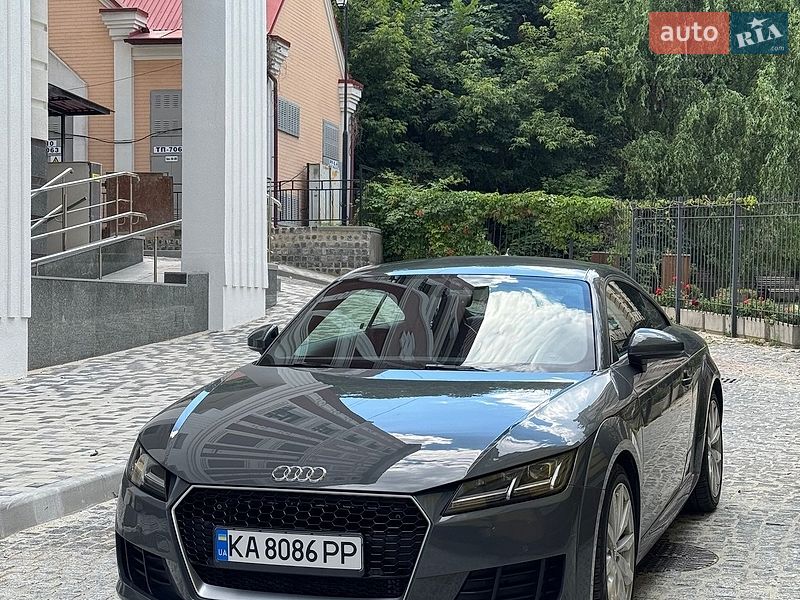 Audi TT 2015